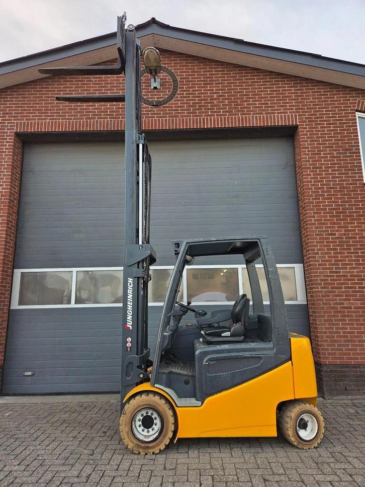 Jungheinrich EFG430K Triplex Sideshift Freelift 2013