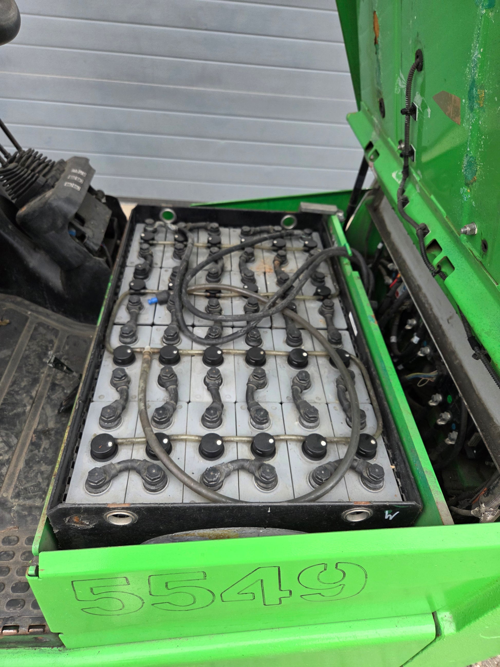 Heftruck Cesab B315 Triplex Sideshift Freelift 7000 mm 2017