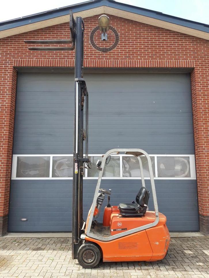 Heftruck BT 1500 Kg Triplex Sideshift 445 cm 2004