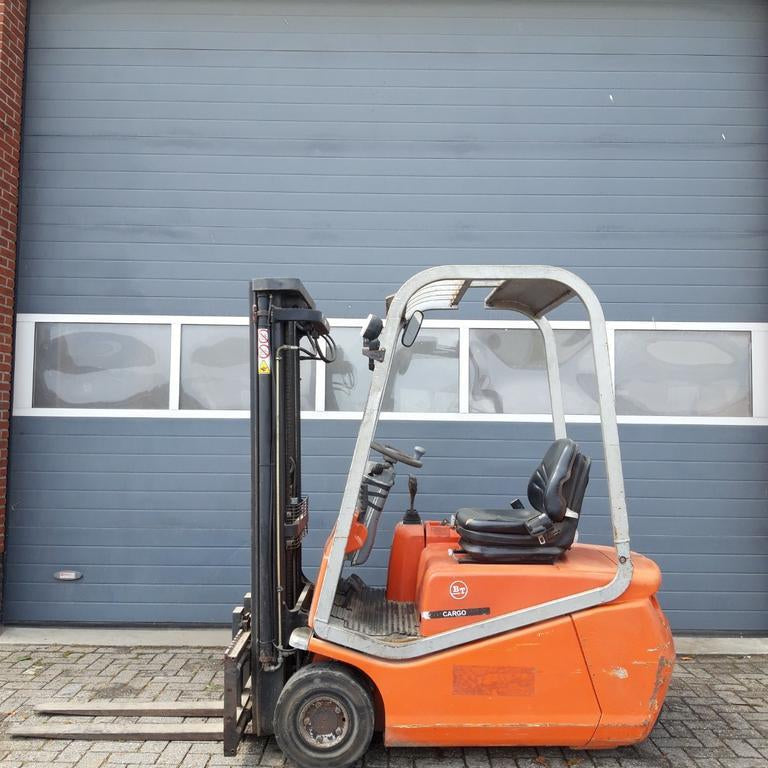 Heftruck BT 1500 Kg Triplex Sideshift 445 cm 2004