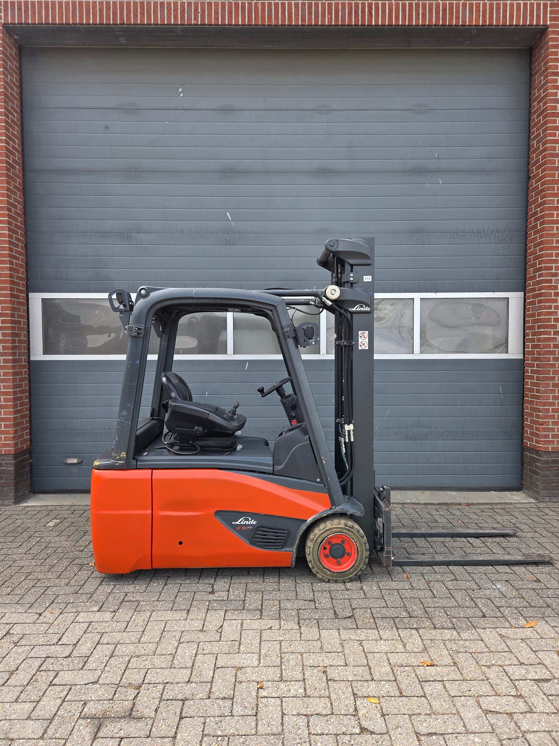 Heftruck Linde E16L-02 Triplex Sideshift Freelift 2021