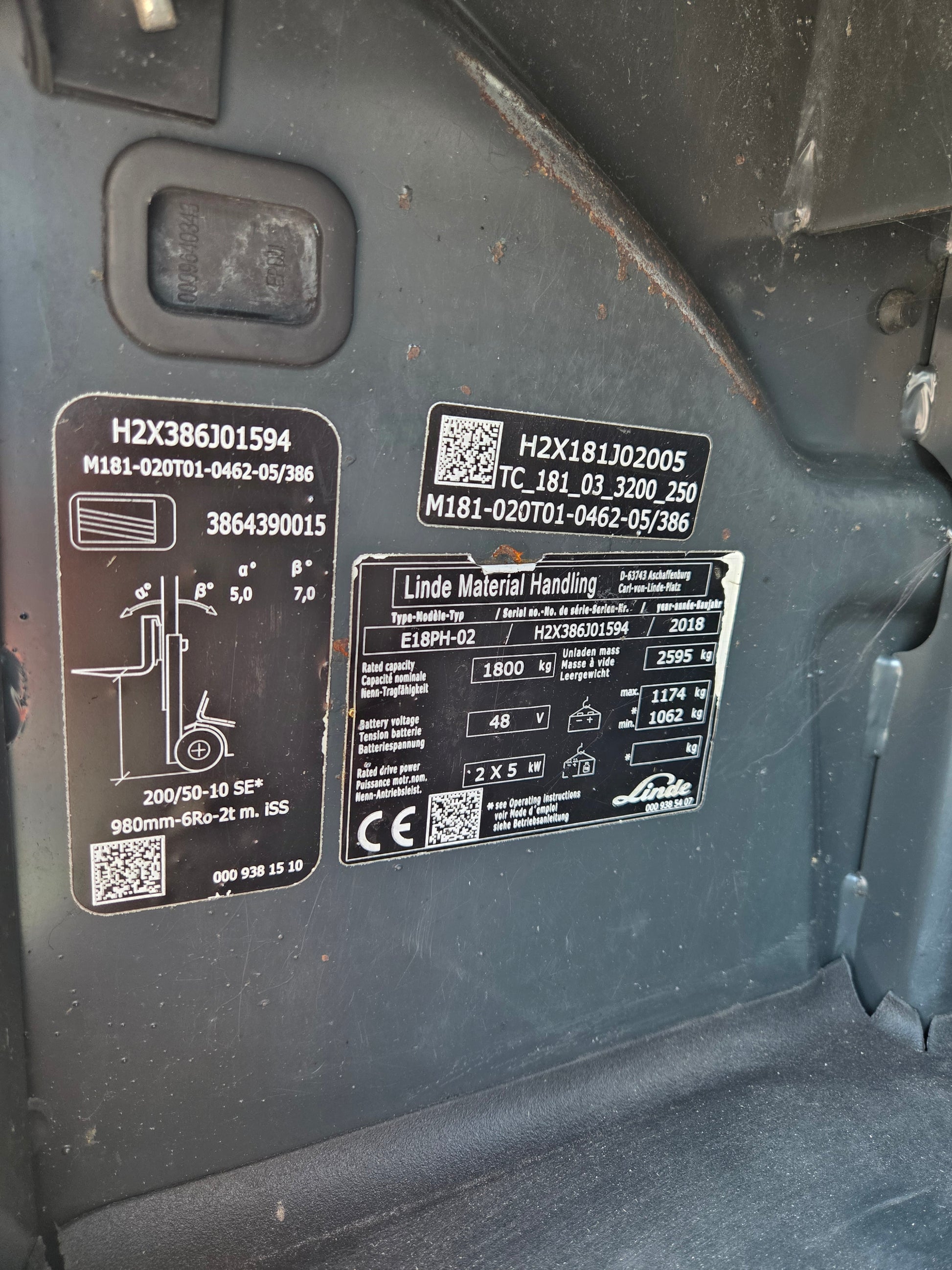 Heftruck Linde E18 Triplex Sideshift Freelift 4650 mm 2018