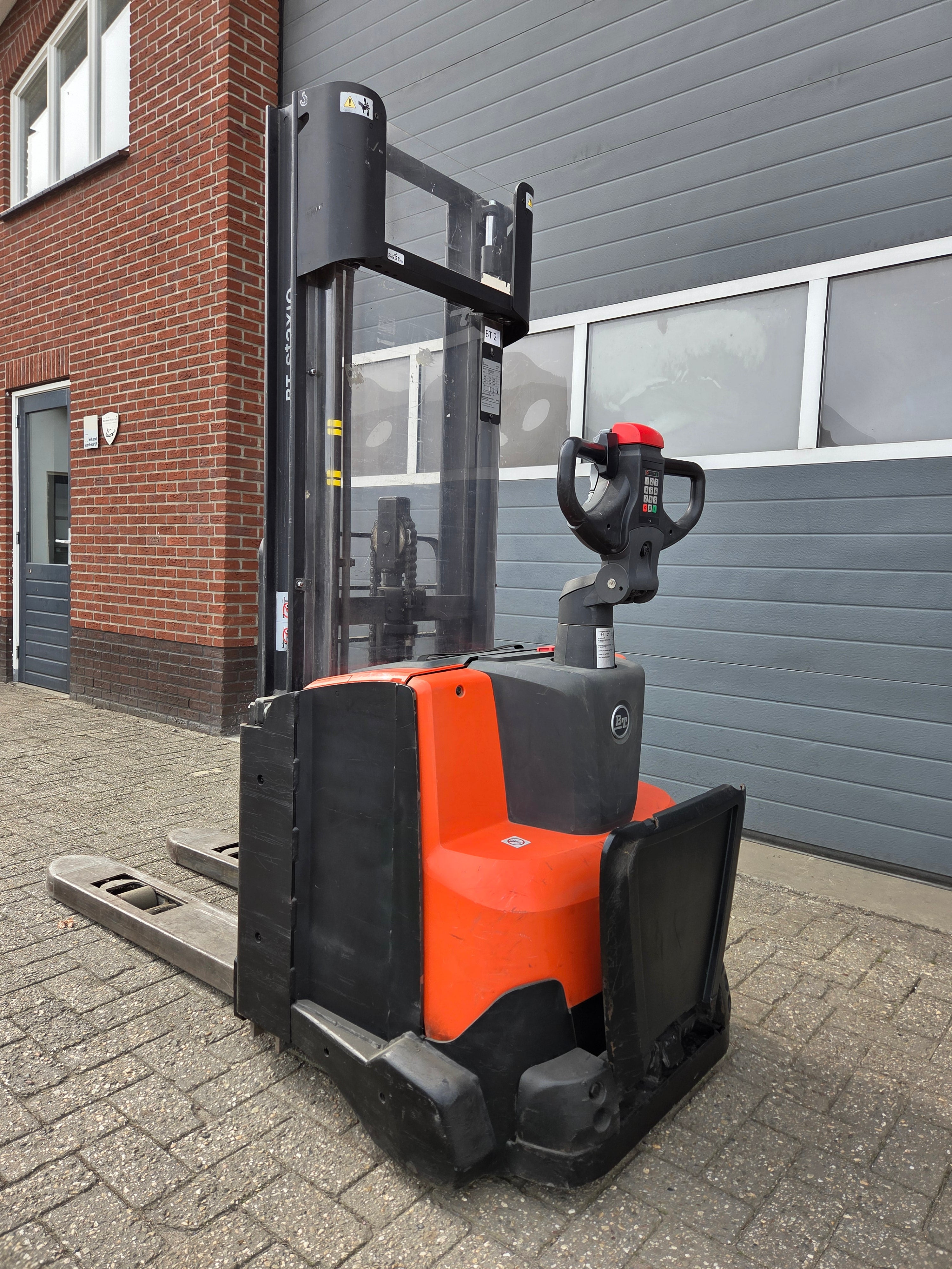 Stapelaar BT SWE140L Duplex Freelift Doublestock 2014