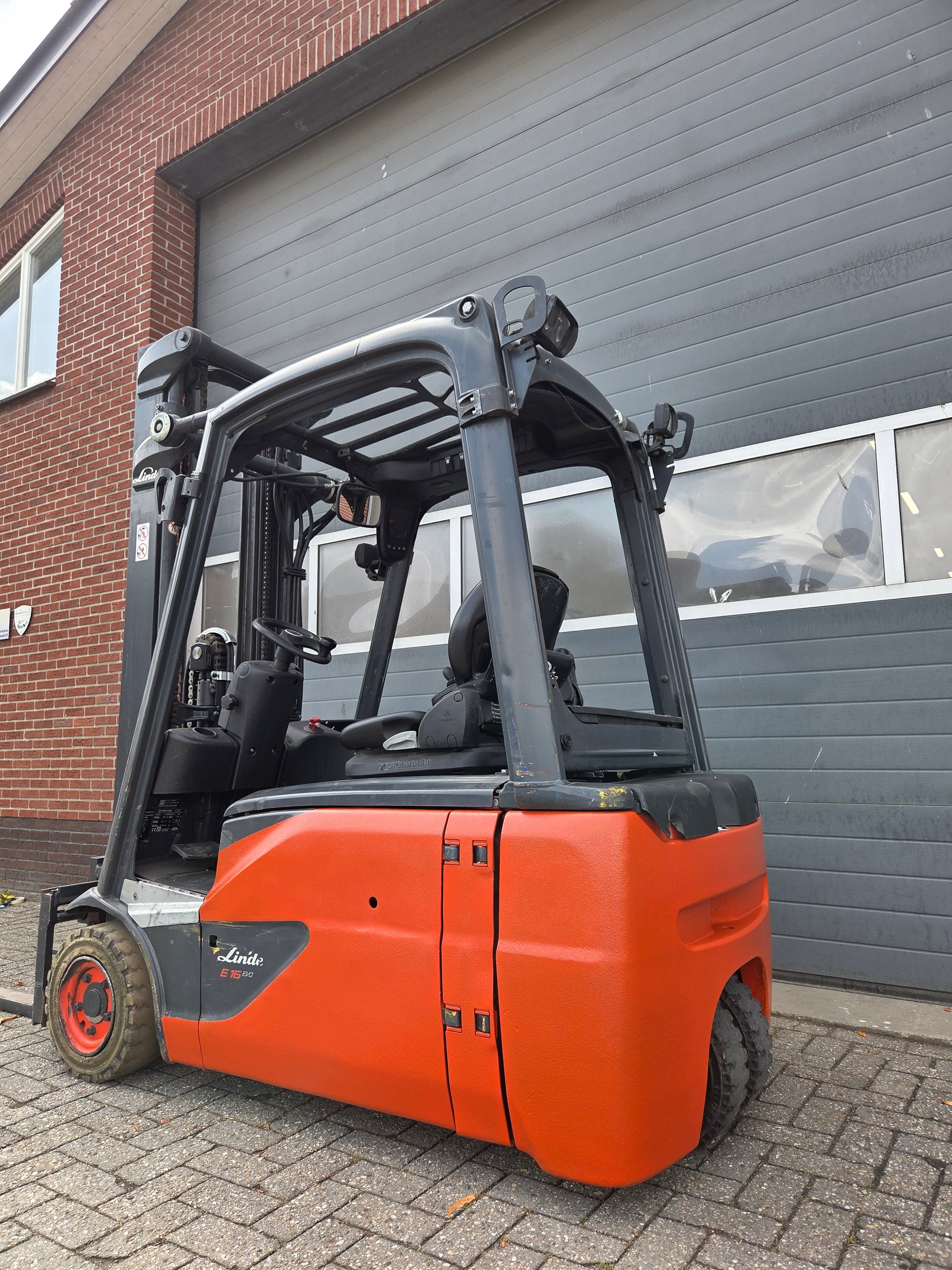 Heftruck Linde E16L-02 Triplex Sideshift Freelift 2021