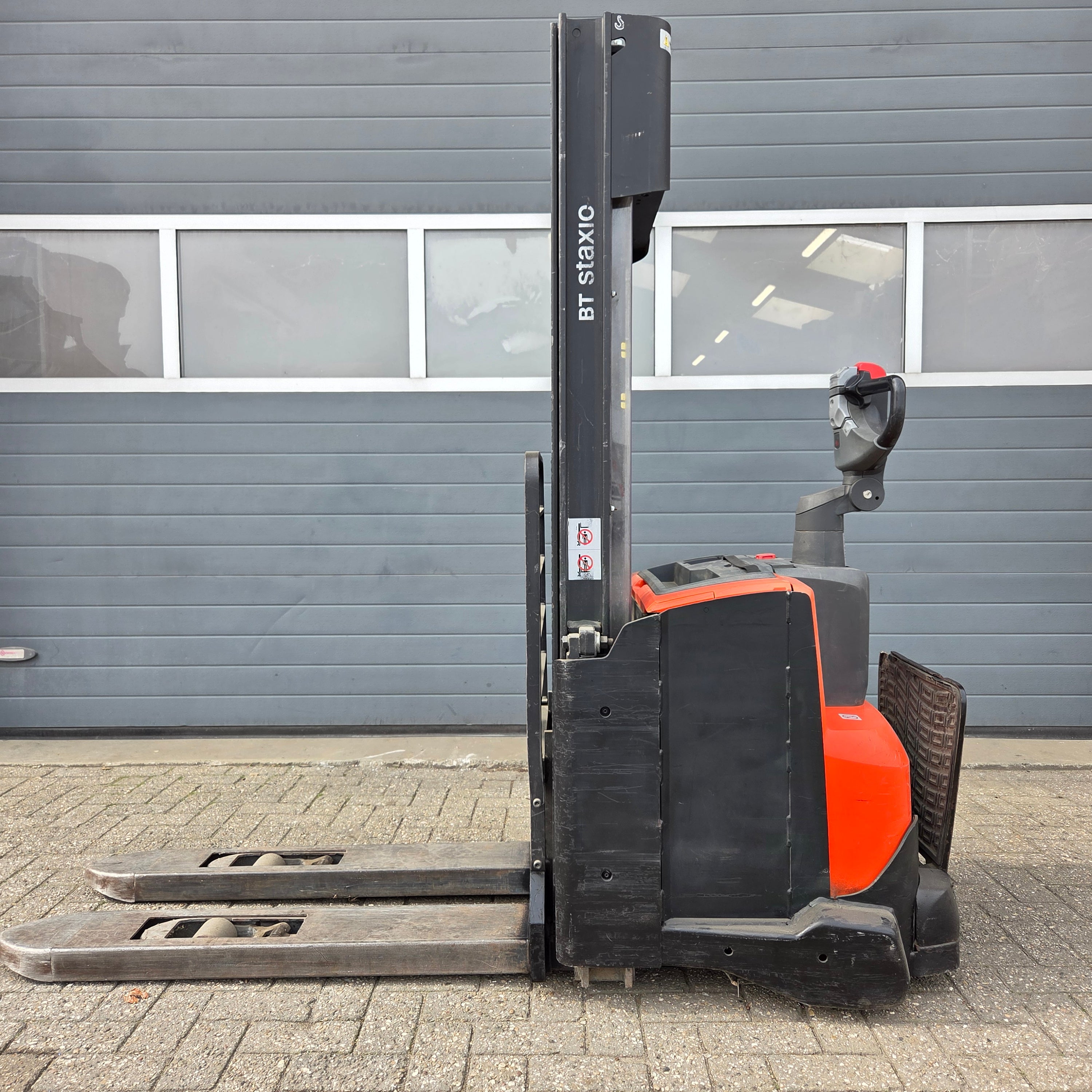Stapelaar BT SWE140L Duplex Freelift Doublestock 2014