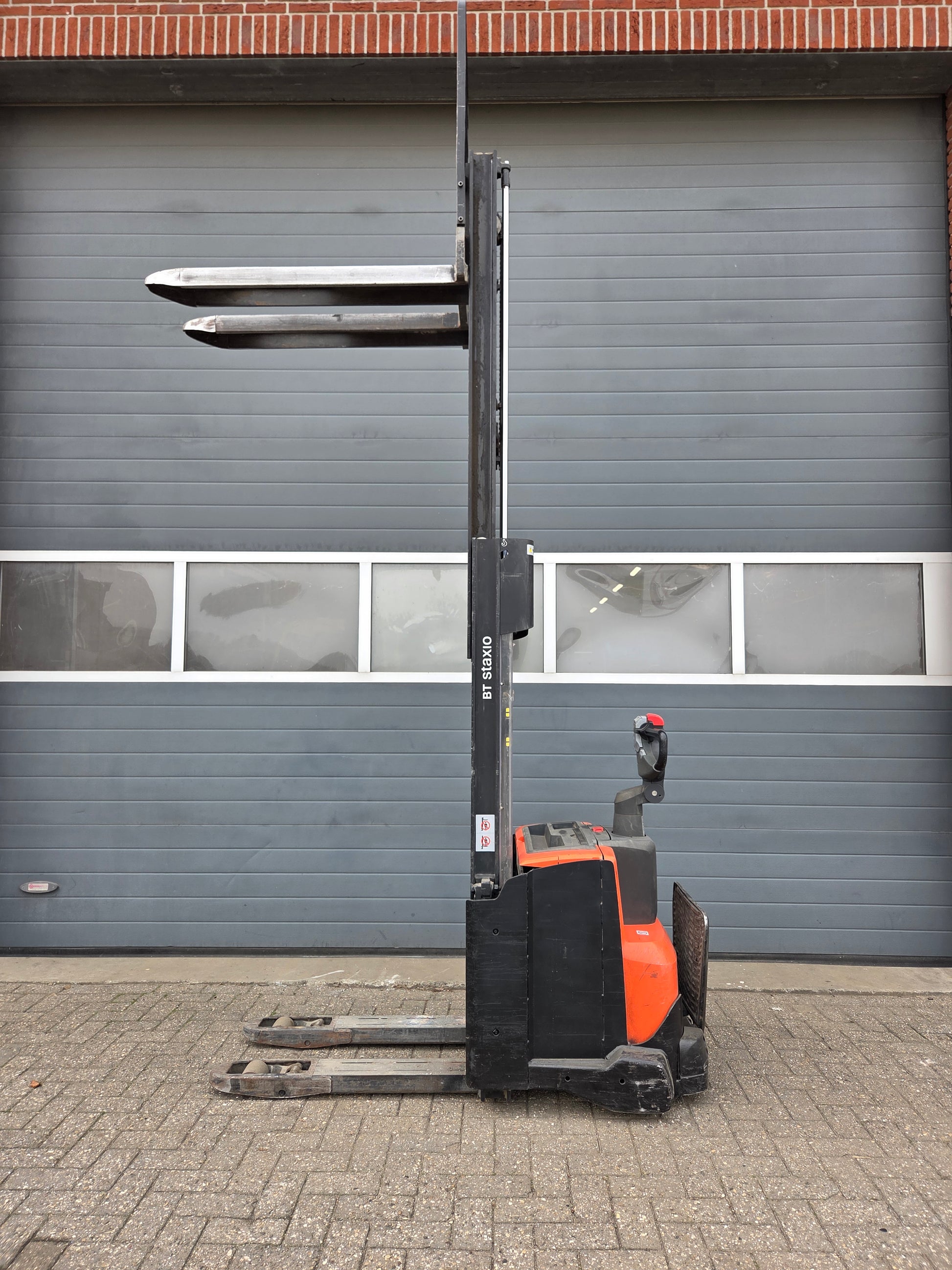 Stapelaar BT SWE140L Duplex Freelift Doublestock 2014