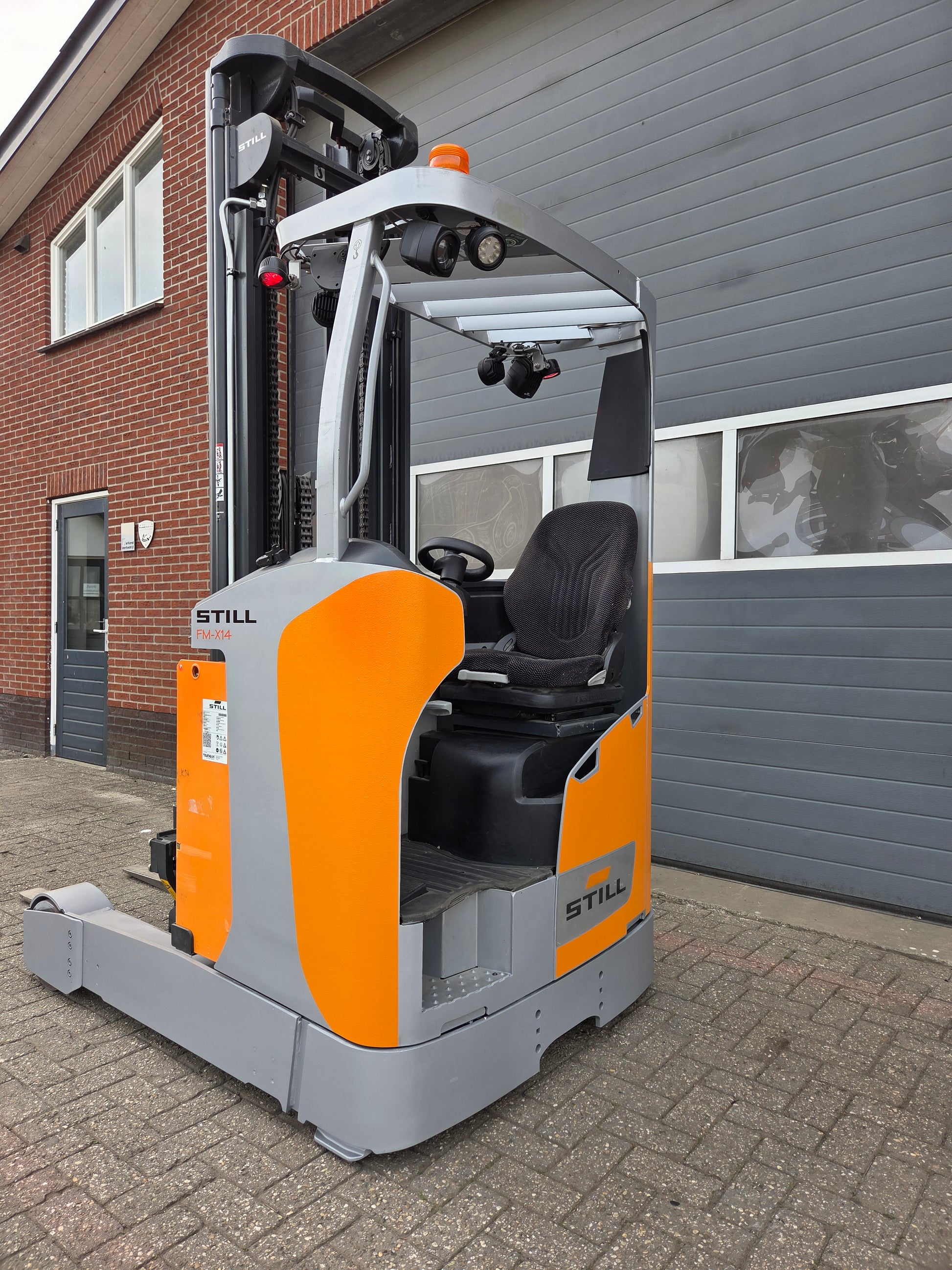 Reachtruck Still FM-X14 Triplex Freelift 7080 mm 2021 camera