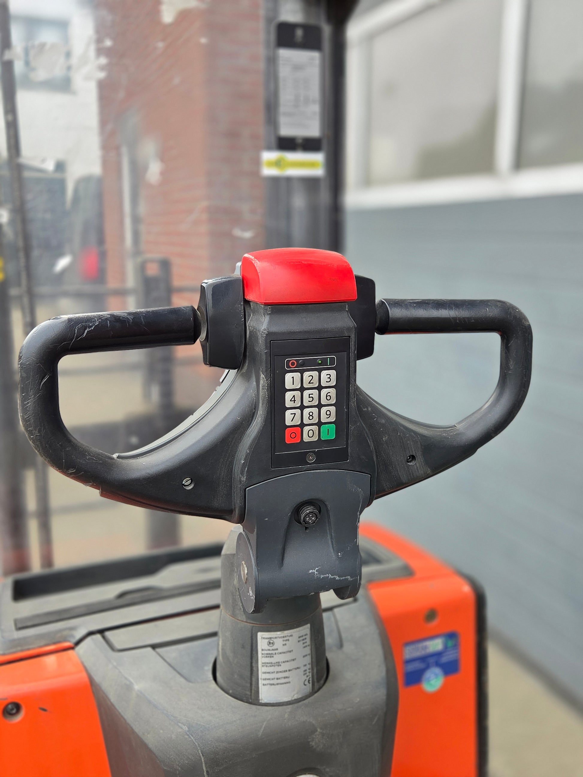 Stapelaar BT SWE140L Duplex Freelift Doublestock 2014