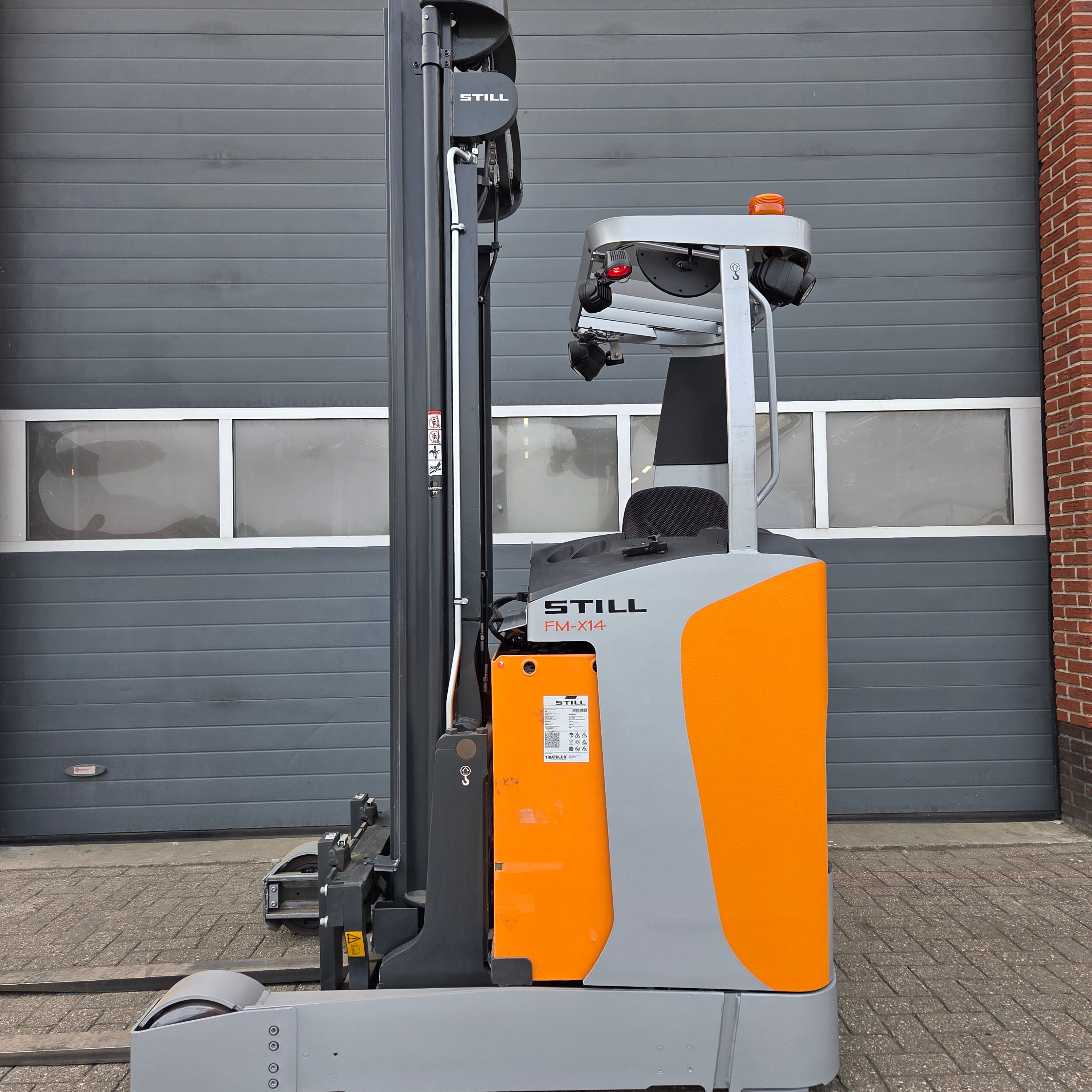 Reachtruck Still FM-X14 Triplex Freelift 7080 mm 2021 camera