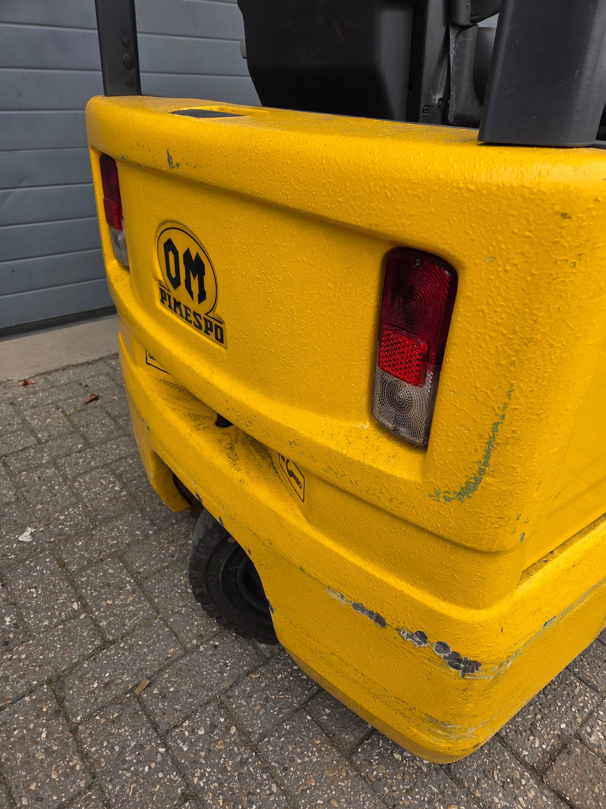 Heftruck OM Pimpespo XE15 Duplex 4200 mm 2004