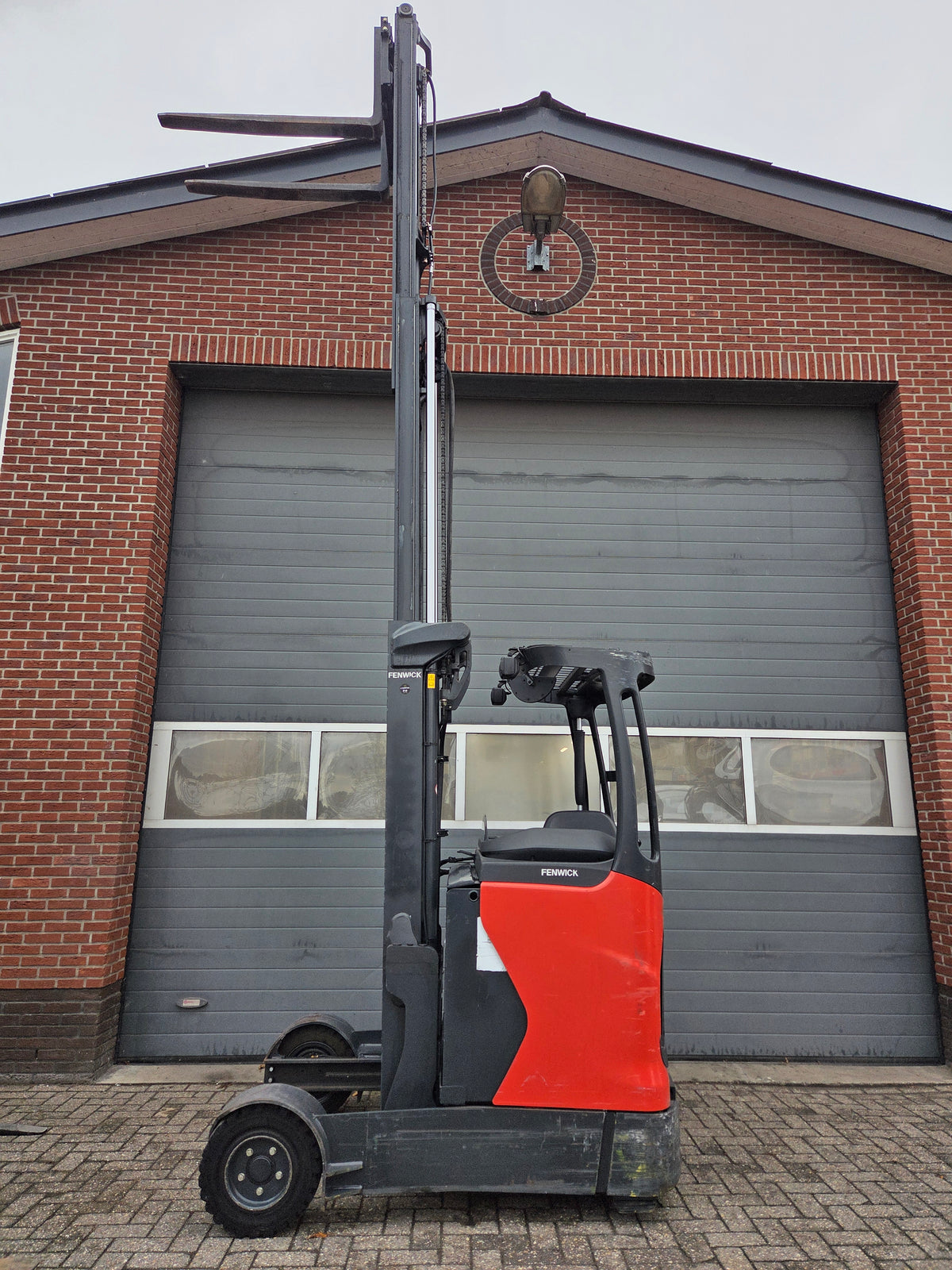 Buitenreachtruck Linde 1400 Kg Triplex Sideshift Freelift Blue-spot 2017