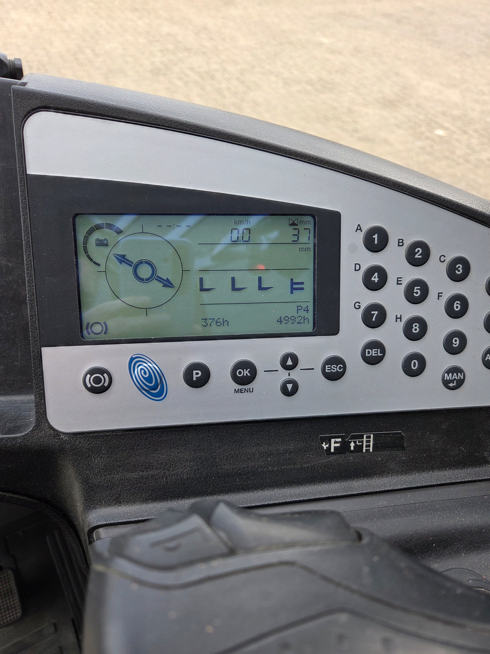 Reachtruck Still FM-X14 Triplex Freelift 7080 mm 2021 camera