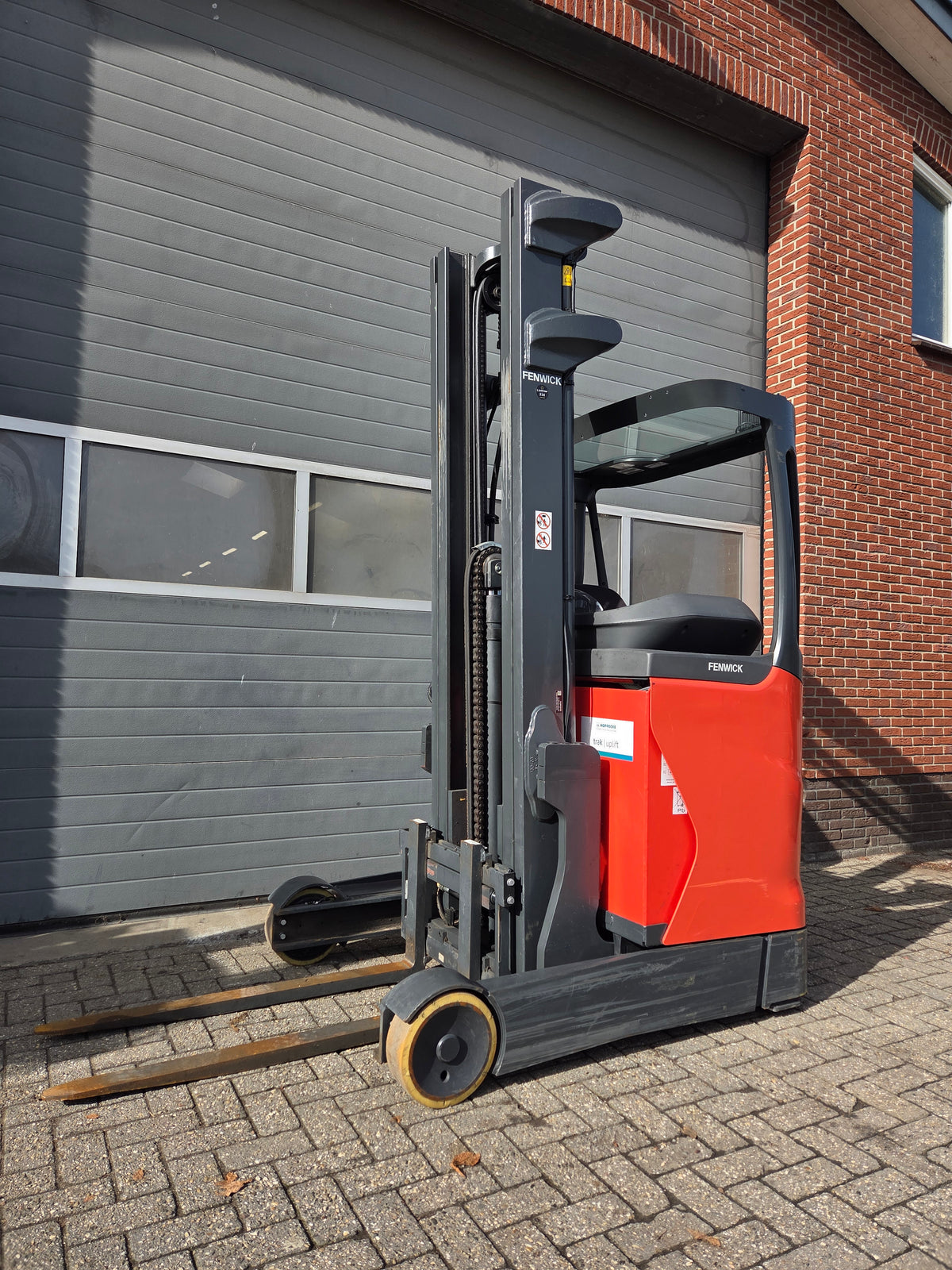 Reachtruck Linde 1000 Kg Triplex Sideshift Freelift 2019 625 cm